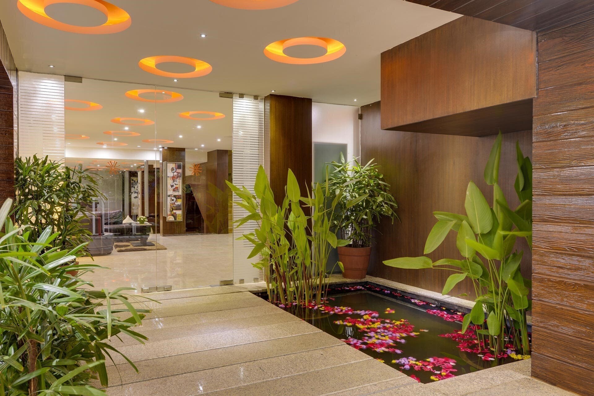 Апартаменты The Verda Carmona 3*