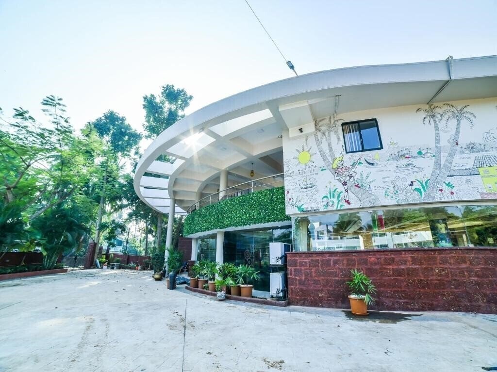 Панорама The Center Court 3*