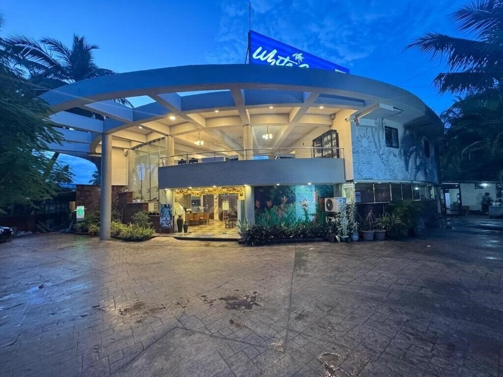 Зображення The Center Court 3*