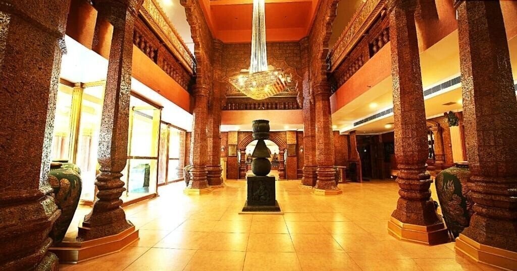 Отель Krishna Beach Resort & SPA 3*