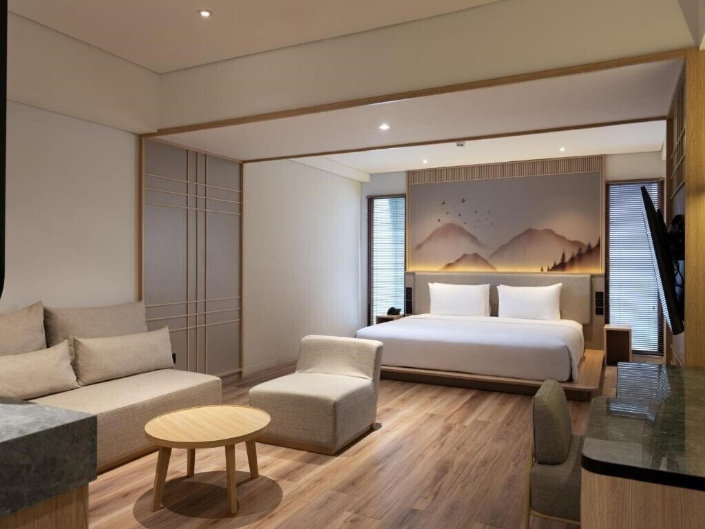 Територія Hotel Santika Pasirkaliki 3*