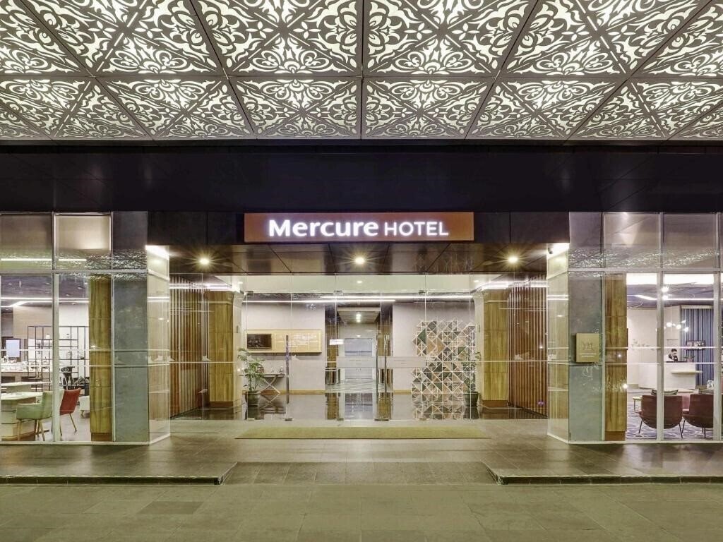Вид Mercure Bandung Nexa Supratman 4*