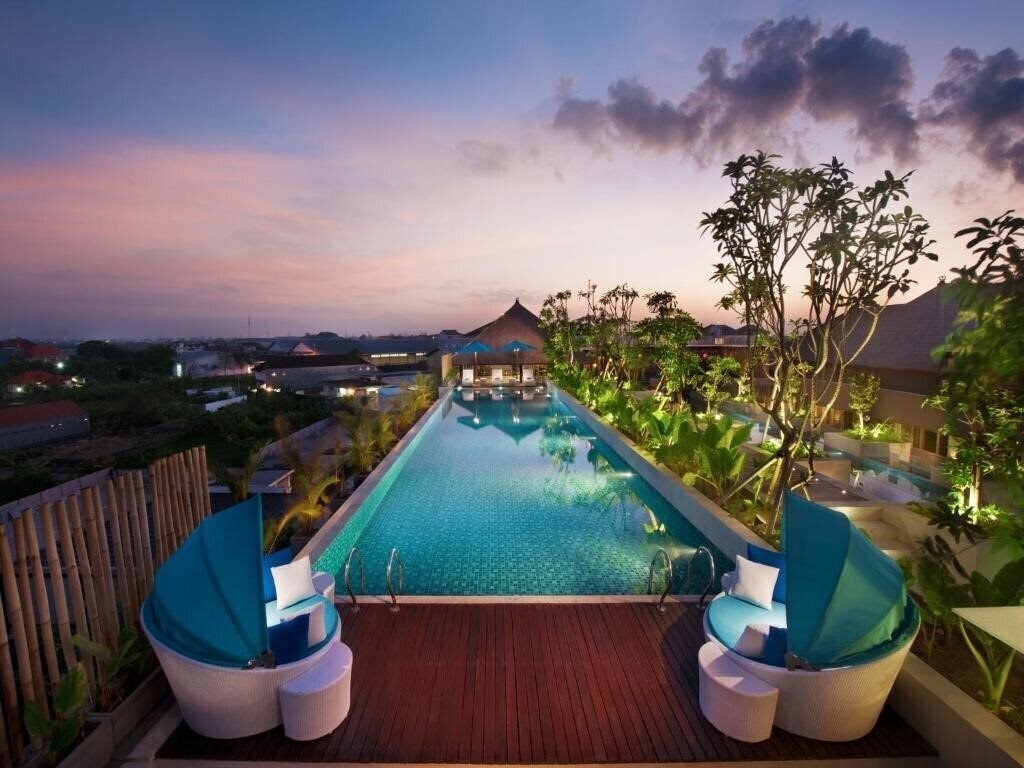 Готель Ramada By Wyndham Bali Sunset Road Kuta 4*