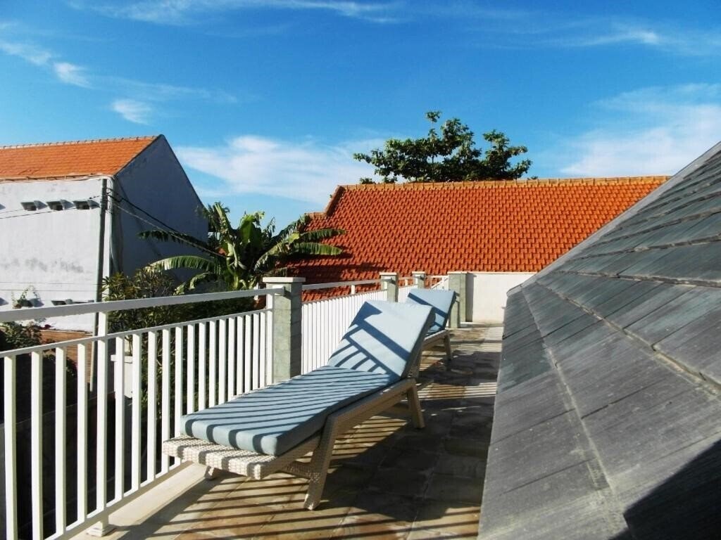 Вид Villa Adon 4*