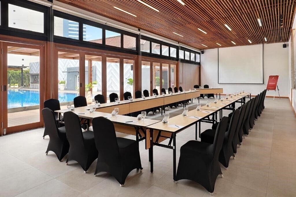 Територія Atlet Century Park 4*