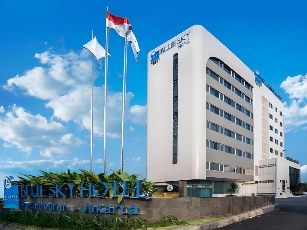 Отель Blue Sky Hotel Petamburan 3*