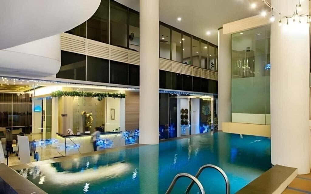 Фотография Blue Sky Hotel Petamburan 3*