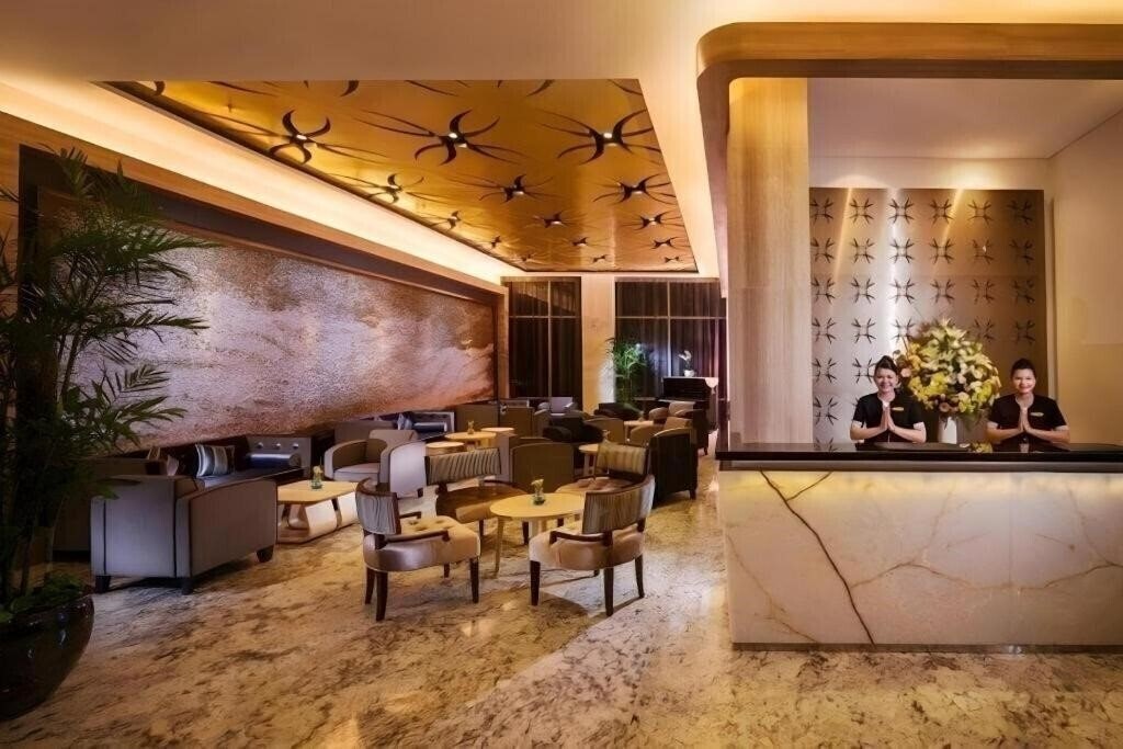 Панорама Blue Sky Hotel Petamburan 3*