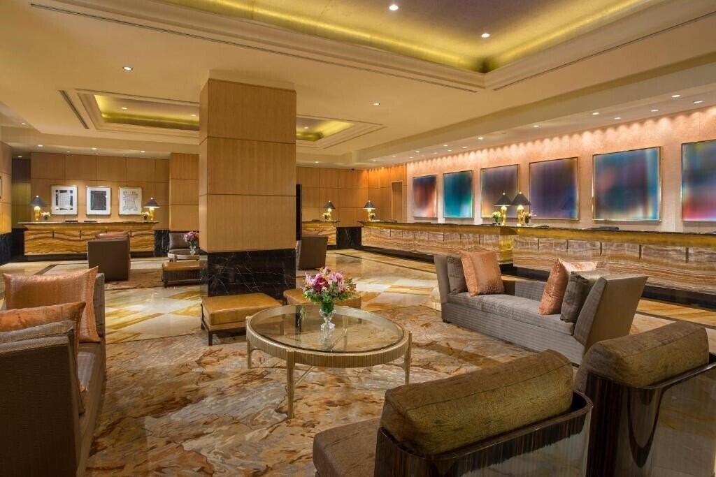 Картинка Mulia Senayan 5*