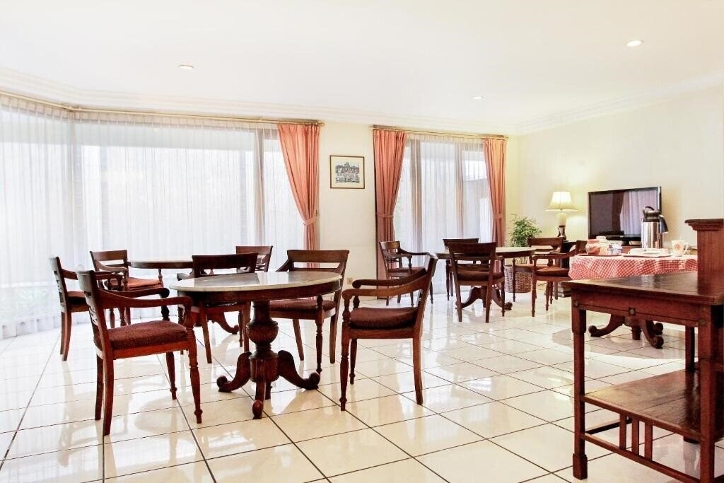 Панорама Oyo 123 Puri Lotus 2*