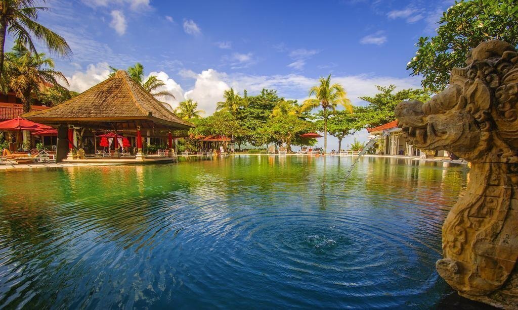 Территория Keraton Jimbaran Resort 4*