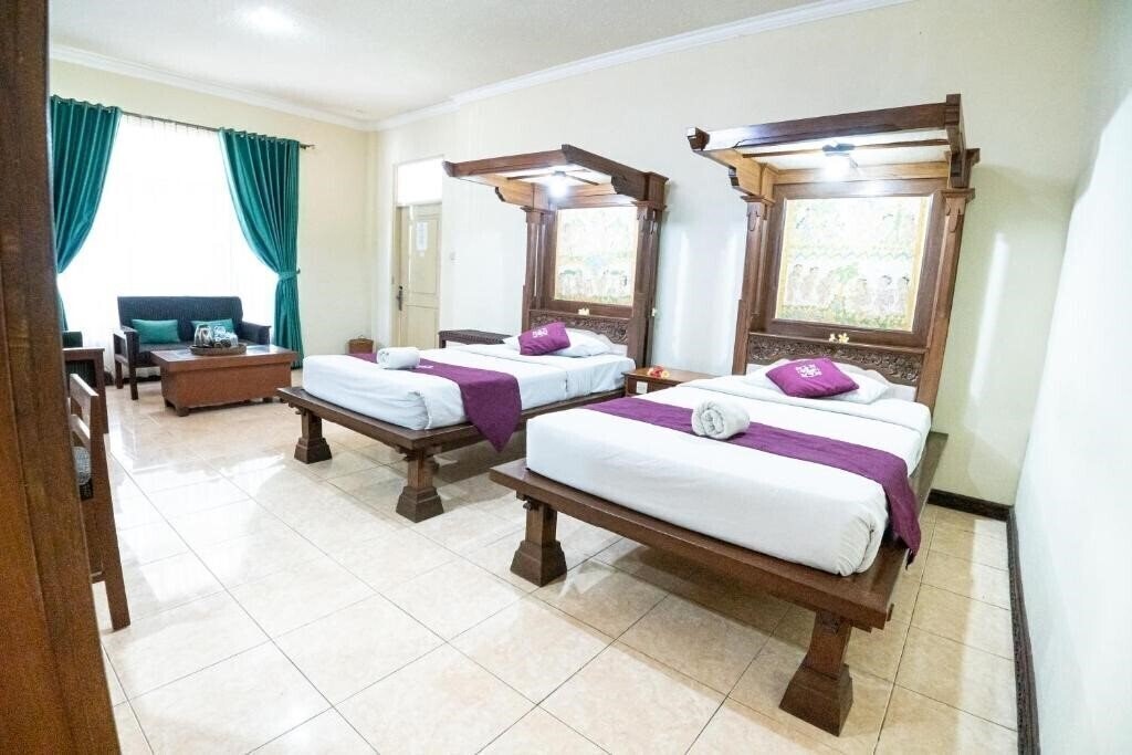 Вид Melasti Kuta Beach Bungalows & SPA 3*