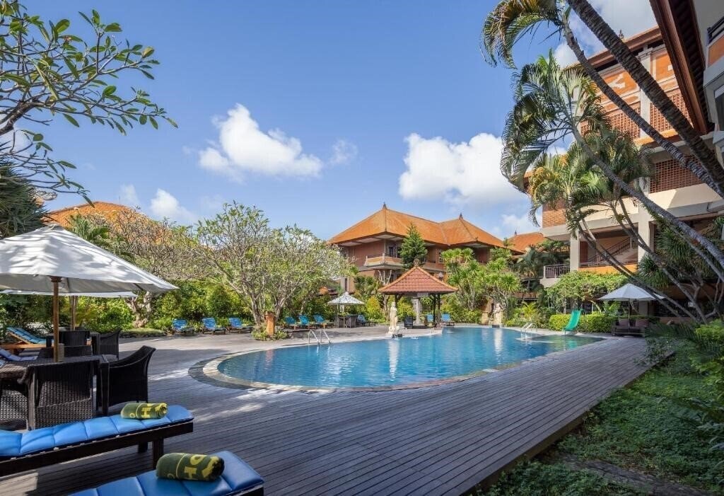 Фотографія Adi Dharma Hotel 3*