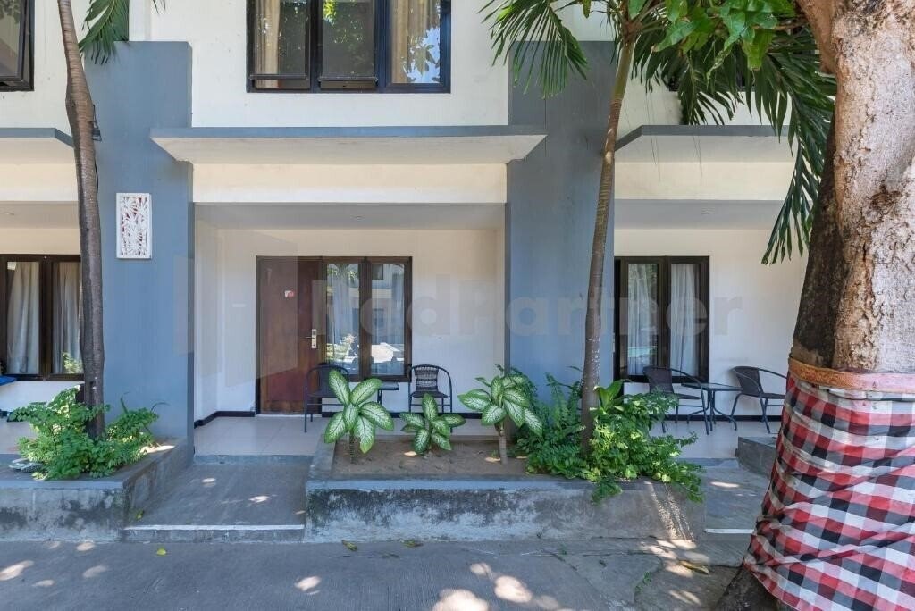 Панорама Ozz Hotel Kuta Bali 2*