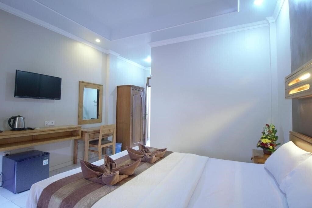 Вид Bakung Sari Resort Kuta 3*