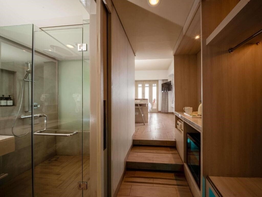 Фото Mercure Kuta Bali 4*