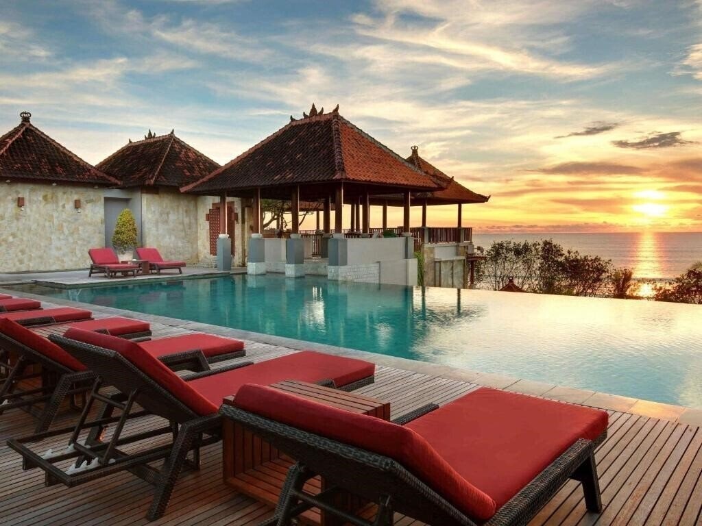 Вид Mercure Kuta Bali 4*