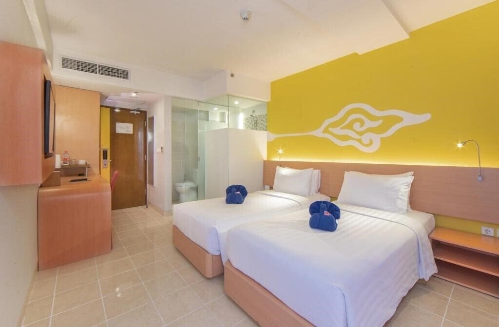 Панорама Best Western Kuta Beach 3*