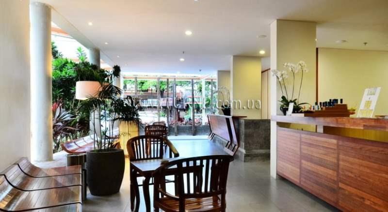 Готель Grandmas Hotel 3*