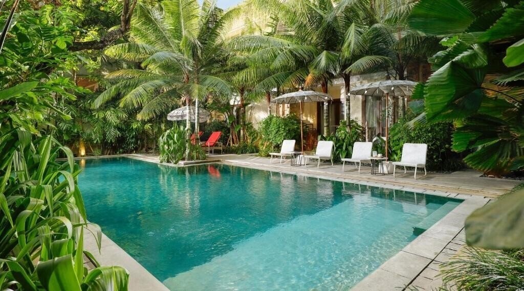 Фотографія Sara Residence by Nakula 3*