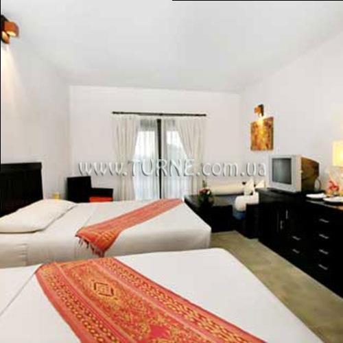 Вид The Lokha Legian Resort & SPA 3*