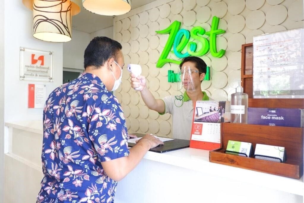 Панорама Zest Hotel Legian 2*
