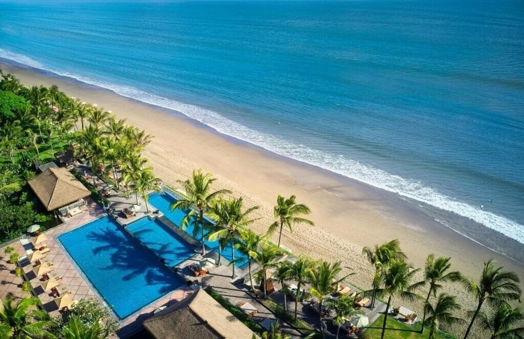 Готель The Legian Bali 5*