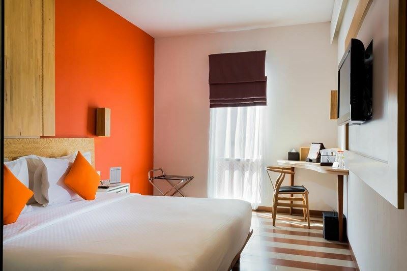 Панорама The One Legian 4*