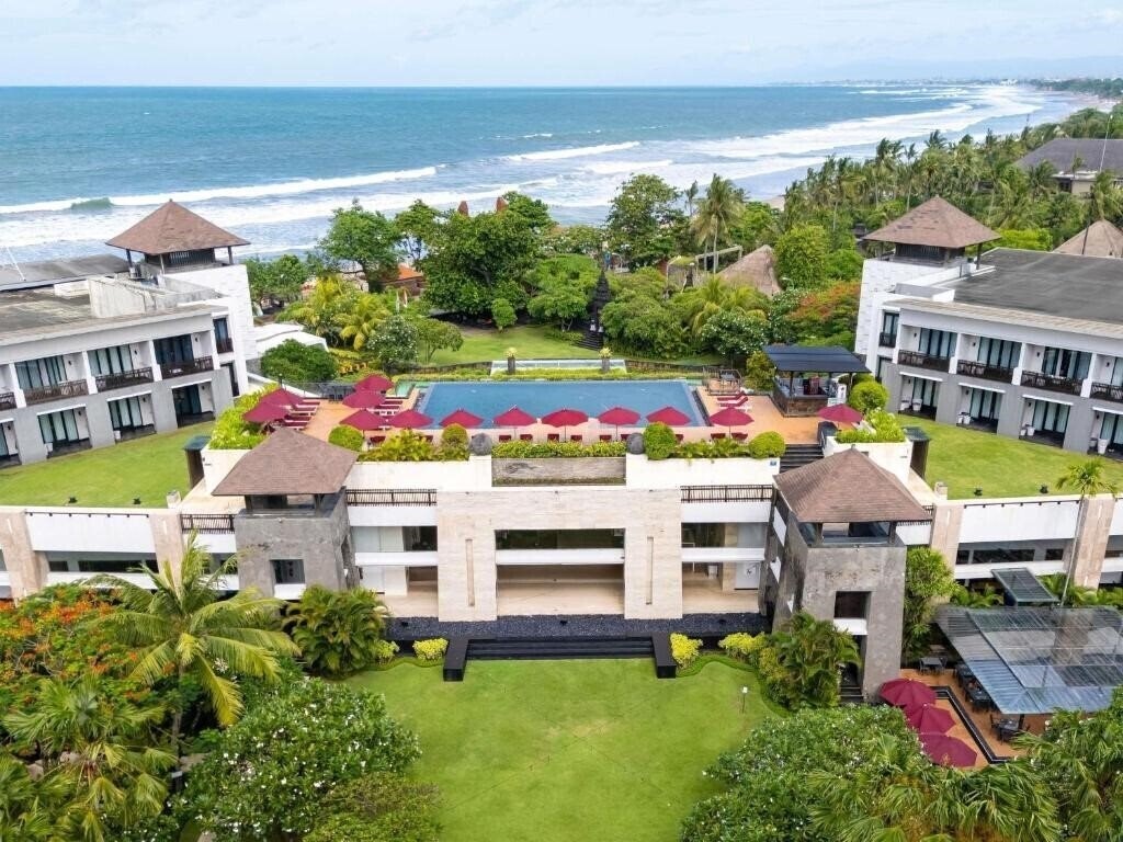 Вид Pullman Bali Legian Beach 5*