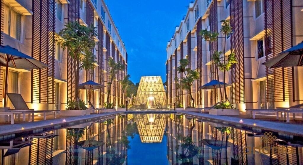 Готель Ananta Legian Hotel 4*