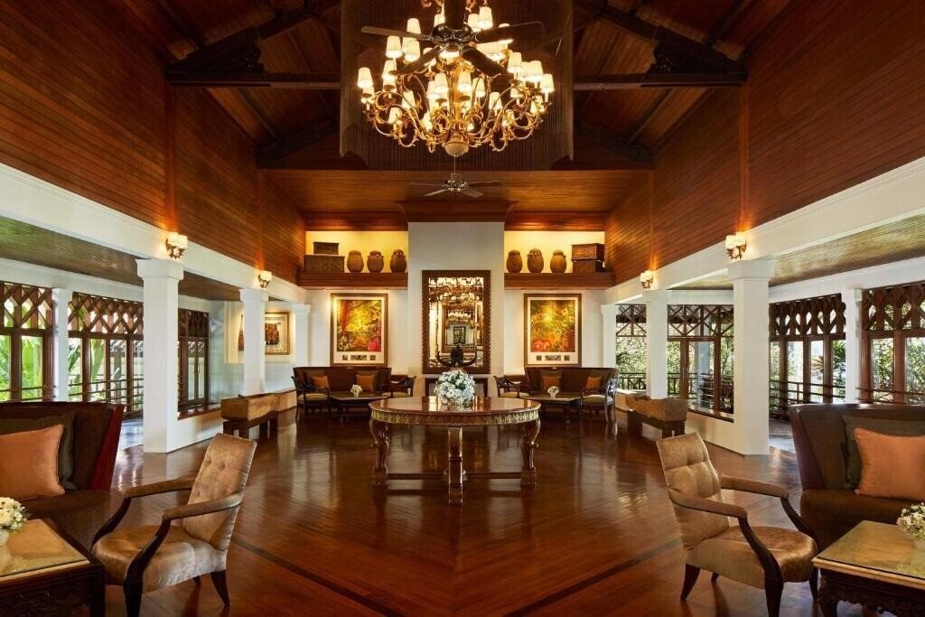 Панорама Sheraton Senggigi Beach Resort 5*