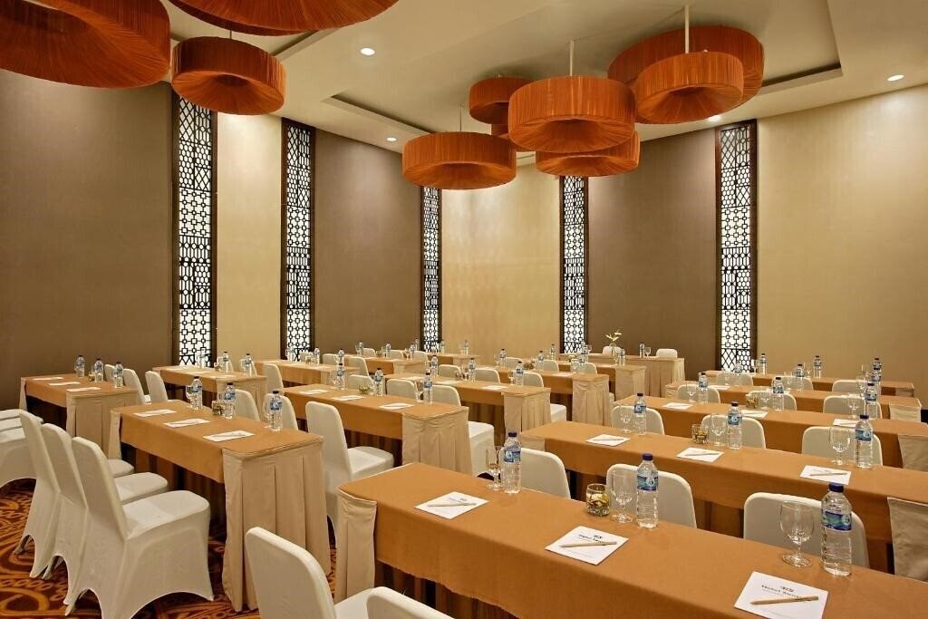 Апартаменти Santika Mataram 3*