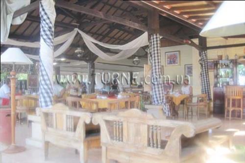 Апартаменти Puri Saron Hotel Lombok 3*