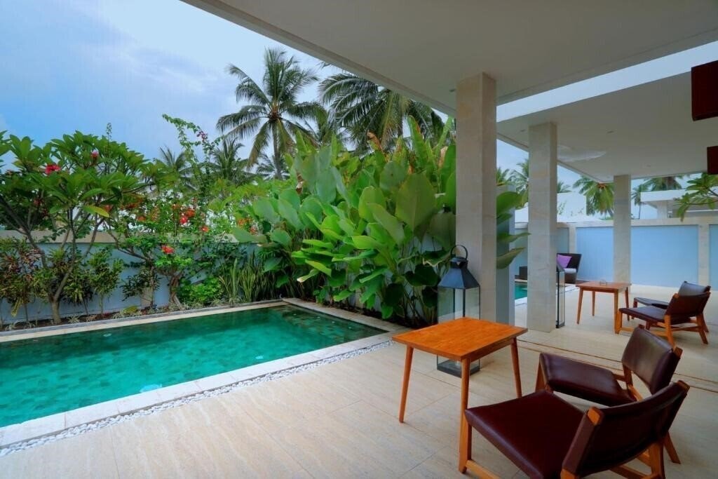 Фотографія Anema Resort Gili Lombok 4*