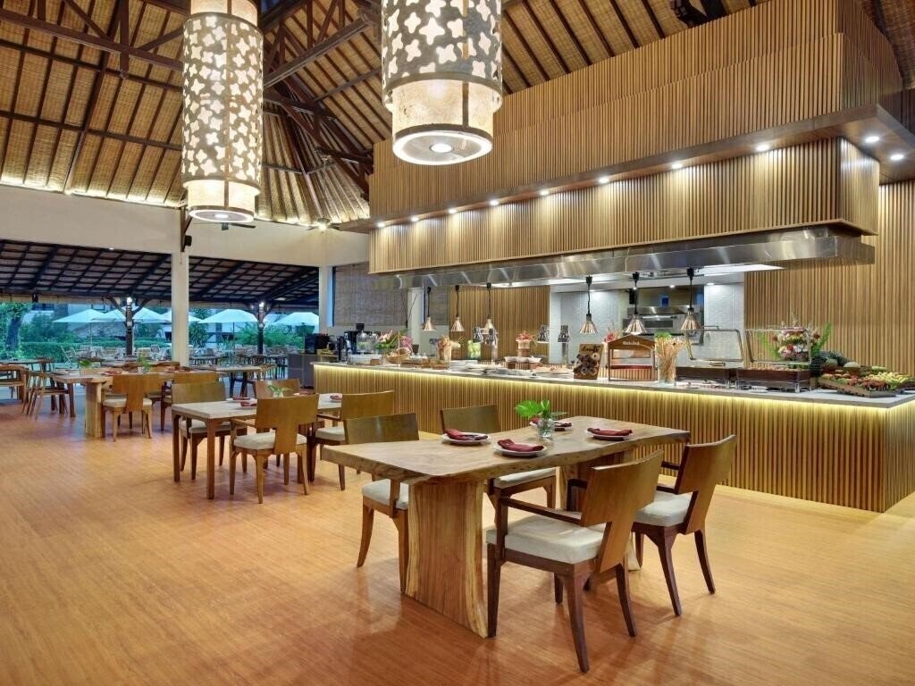Изображение Novotel Nusa Dua Hotel & Residences 4*