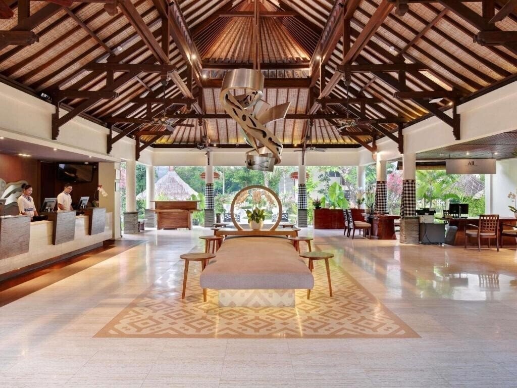 Вид Novotel Nusa Dua Hotel & Residences 4*