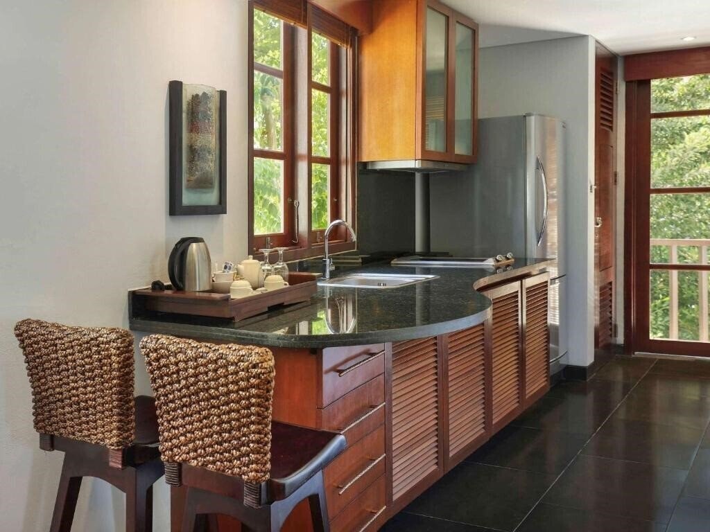 Панорама Novotel Nusa Dua Hotel & Residences 4*