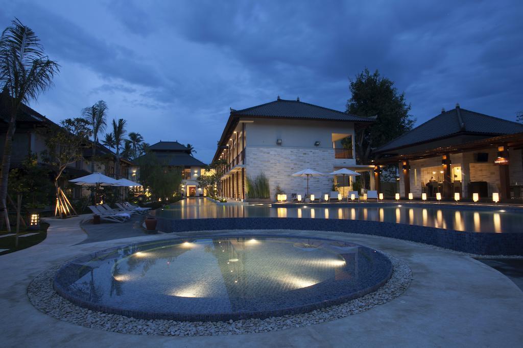 Панорама Grand Whiz Nusa Dua 4*