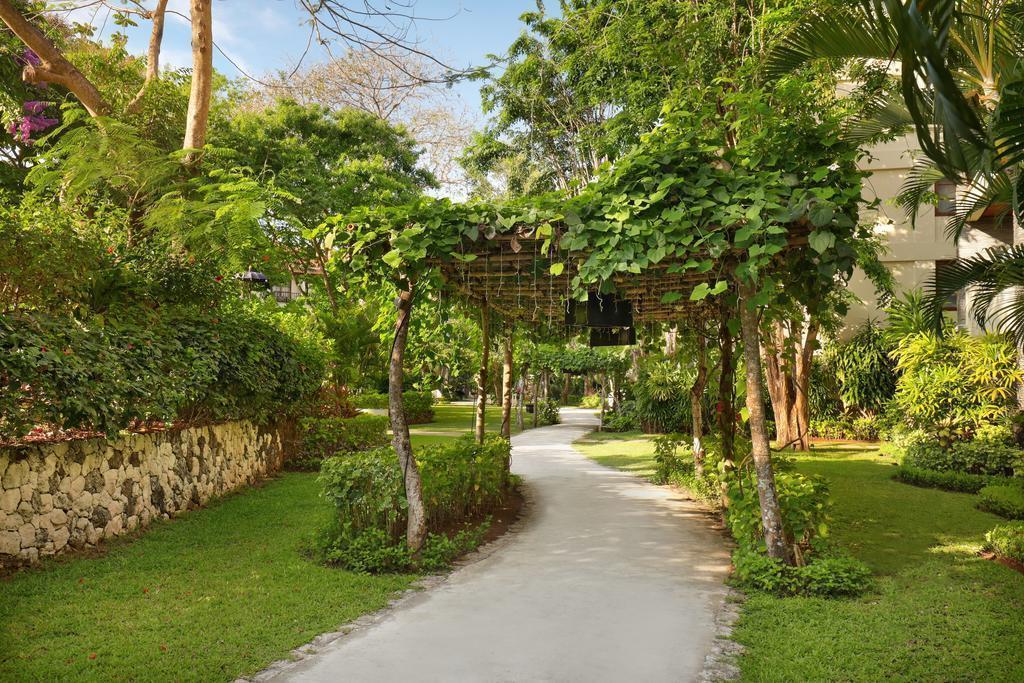 Панорама Novotel Bali Nusa Dua Hotel & Residences 4*