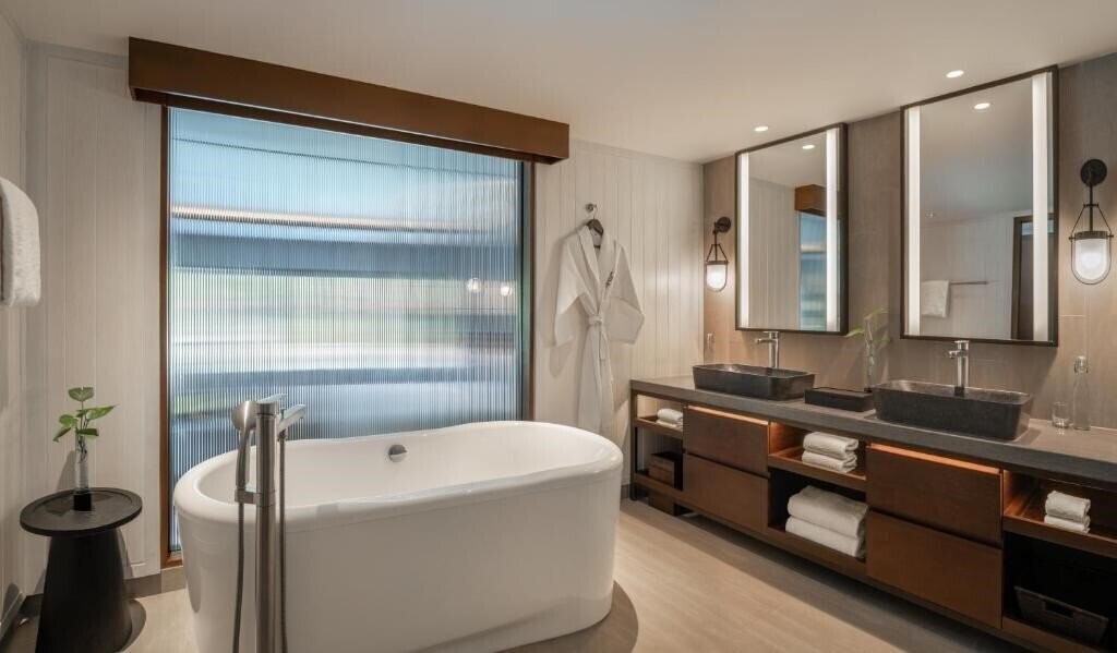 Вид The Laguna Resort & Spa 5*