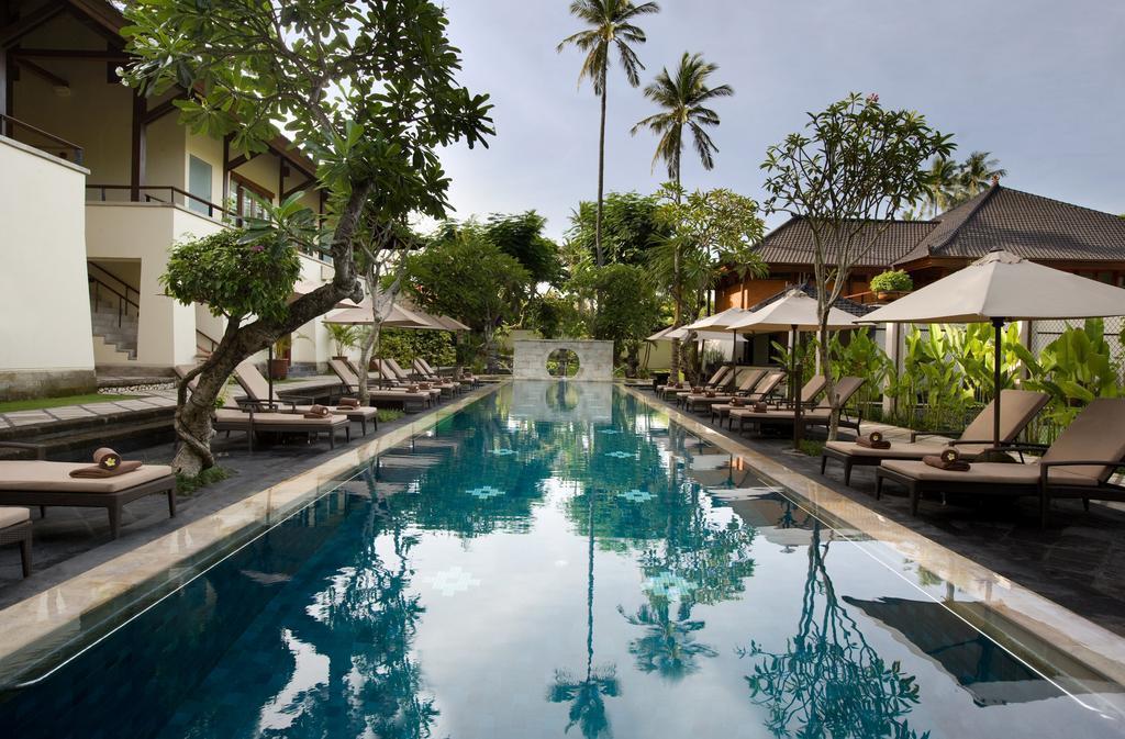 Панорама Nusa Dua Beach Hotel & SPA 5*