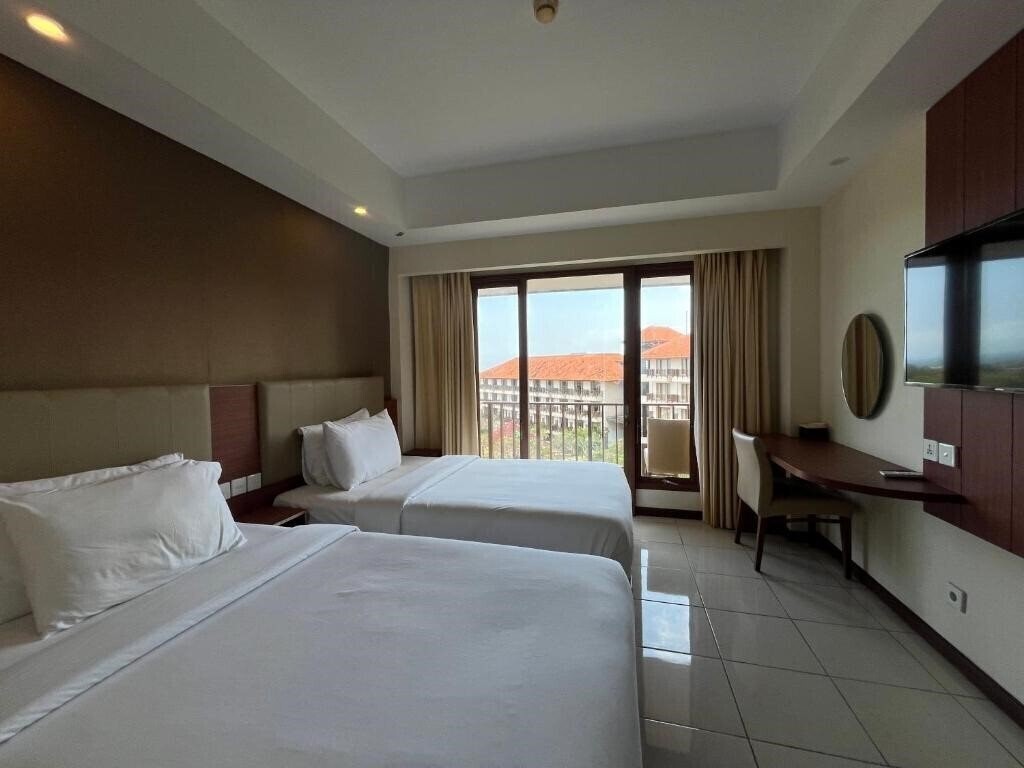 Апартаменты New Kuta Hotel by Lorin 4*