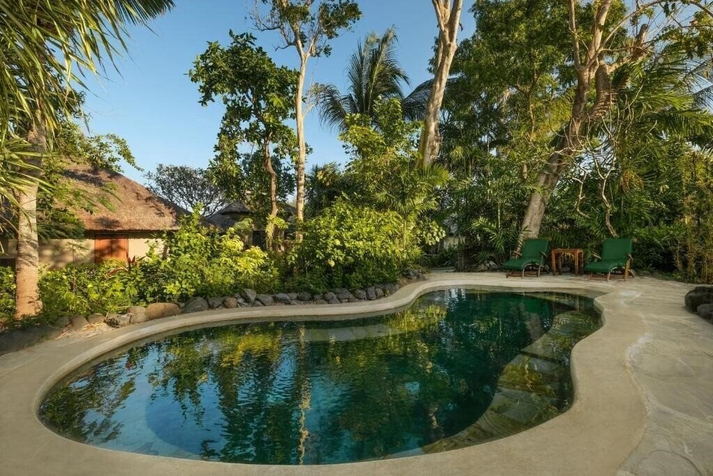 Территория Mimpi Resort Menjangan 4*