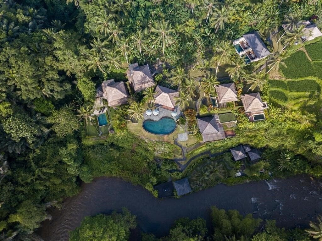 Територія Villa Semana вилла