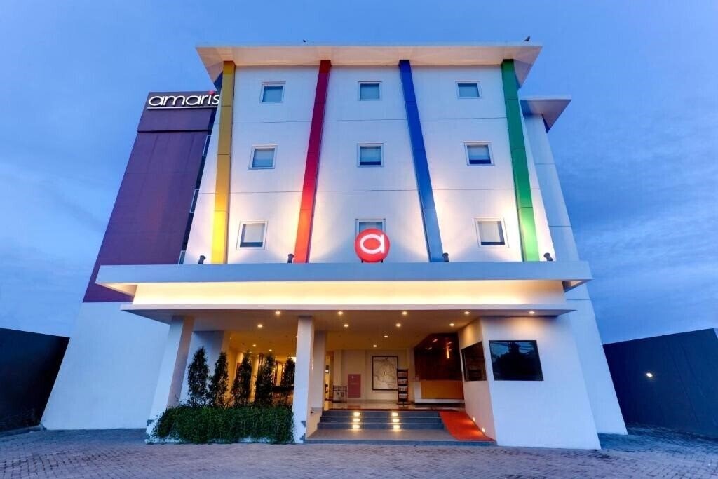 Отель Amaris Hotel Pratama Nusa Dua 2*