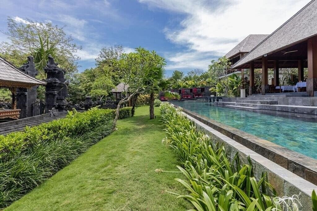 Апартаменти La Reserve 1785 Canggu Beach 4*