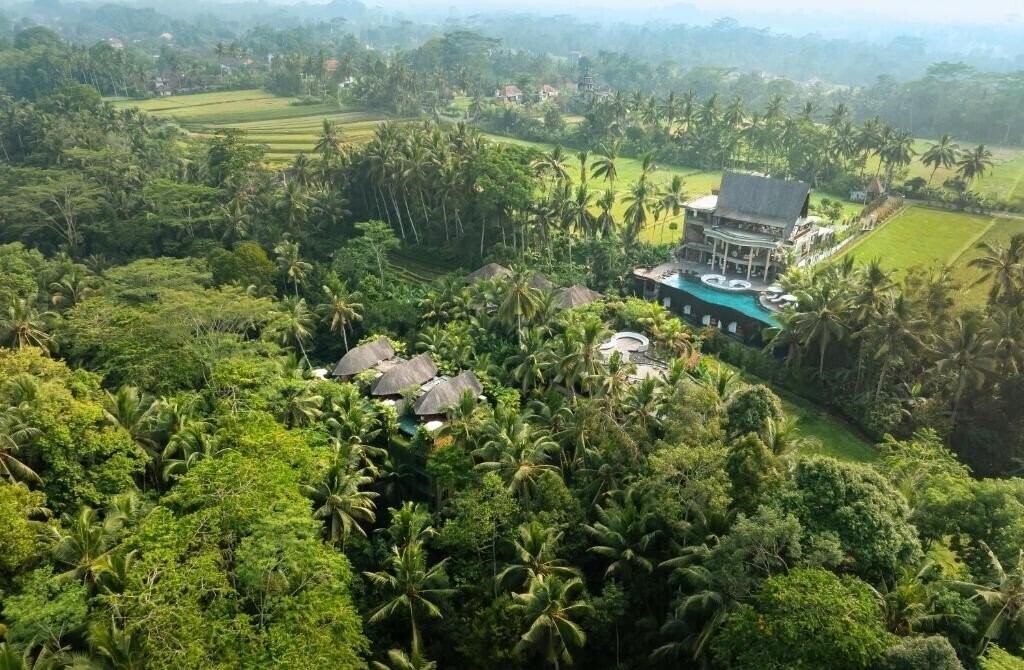 Готель Abisena Wellness & Resort Ubud 5*