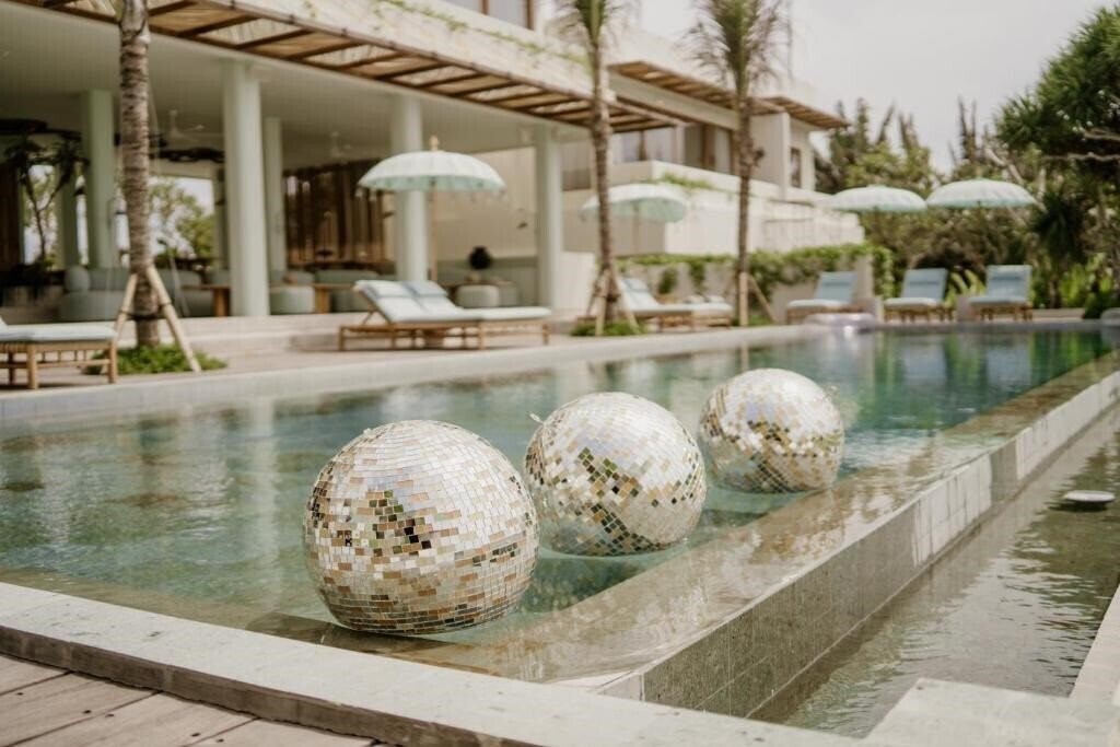 Вид Oshom Bali 5*