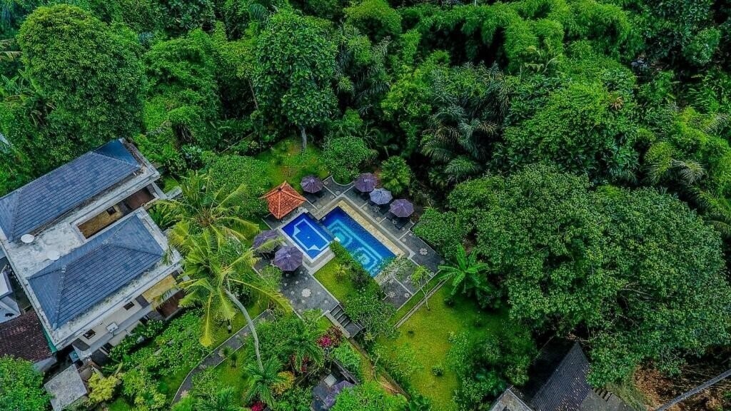 Готель Alas Petulu Cottages 3*