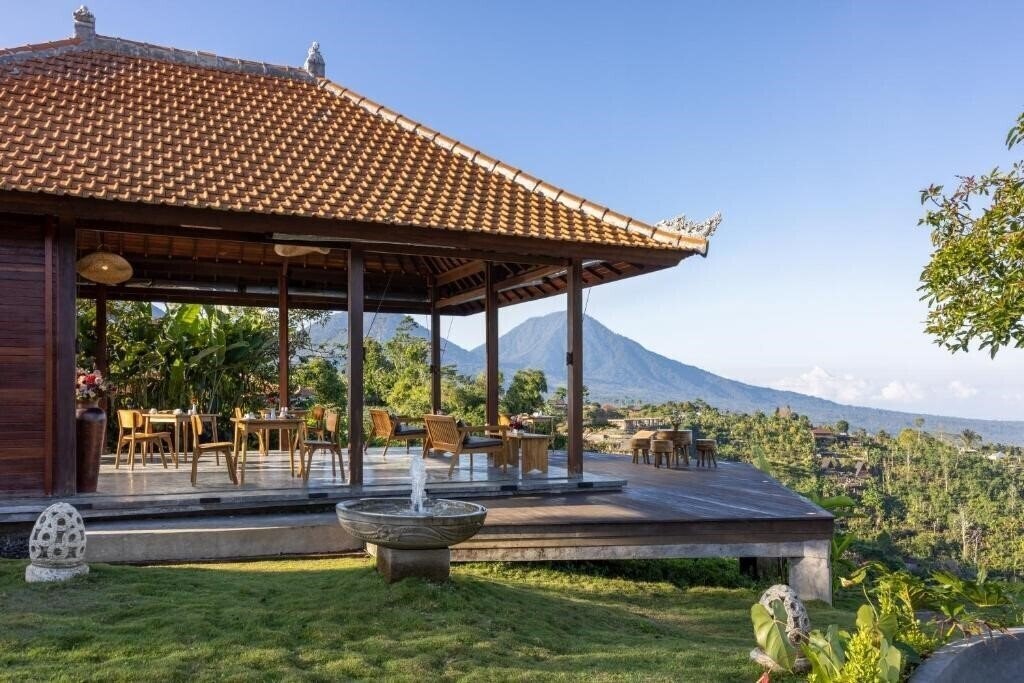 Вид Munduk Tentrem Resort 4*